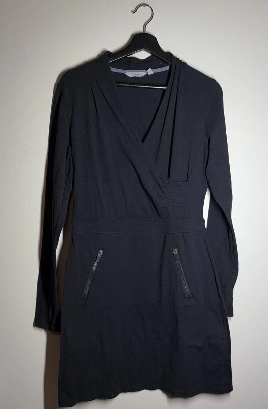 Athleta Wrap Dress Womens Medium Black V Neck Long Sleeve Zip Pockets Stretch